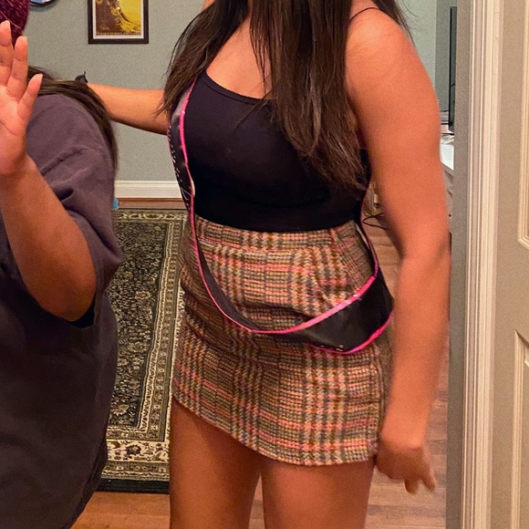 Plaid Mini Skirt - Picture 6 of 6